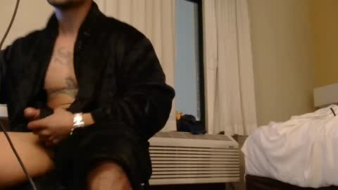 Snapshot of toomuchsmoke chatting on 18, 1, 2025 toomuchsmoke online show from 18, 1, 2025