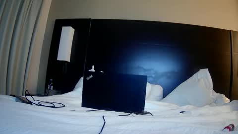 Snapshot of toomuchsmoke chatting on 9, 3, 2025 toomuchsmoke online show from 9, 3, 2025