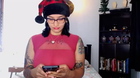 toothyy online show from 25, 12, 2024