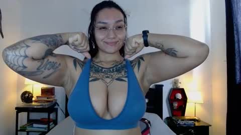 toothyy online show from 7, 4, 2026