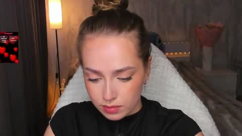 Snapshot of top_twins chatting on 28, 7, 2026 Yara online show from 28, 7, 2026