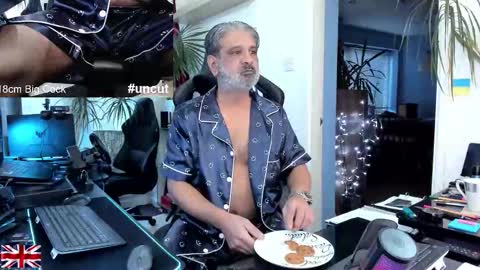 topalphaboss online show from 2, 12, 2025