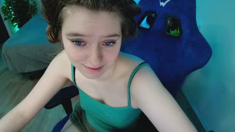 Snapshot of topcranberry chatting on 9, 6, 2026 topcranberry online show from 9, 6, 2026
