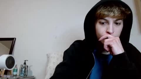 Snapshot of topzaddy chatting on 3, 3, 2026 TopZaddy online show from 3, 3, 2026