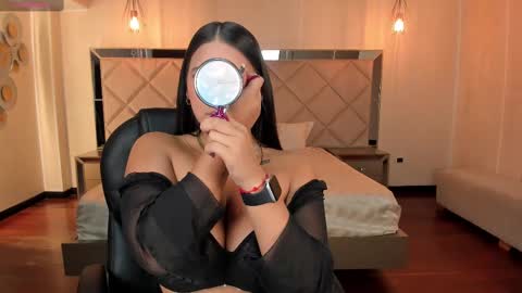 Tori Cross online show from 19, 2, 2025