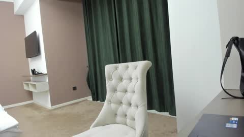 Snapshot of torinova chatting on 4, 12, 2024 online show from 4, 12, 2024