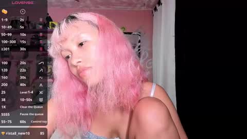 Snapshot of torispace chatting on 28, 2, 2025 ToriSpace online show from 28, 2, 2025