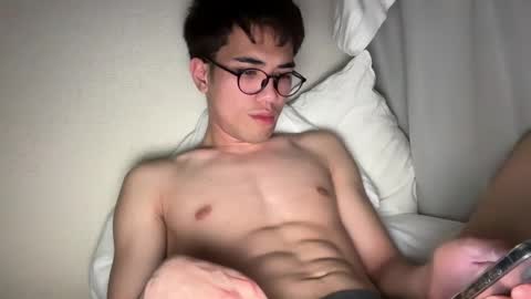 Snapshot of toshikaro0 chatting on 2, 3, 2025 Karo online show from 2, 3, 2025