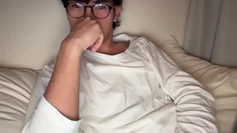 Snapshot of toshikaro0 chatting on 2, 12, 2025 Karo online show from 2, 12, 2025