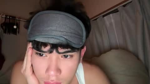 Snapshot of toshikaro0 chatting on 21, 12, 2025 Karo online show from 21, 12, 2025