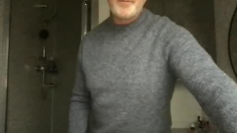 Snapshot of total2020 chatting on 16, 2, 2025 Archibald Leach online show from 16, 2, 2025