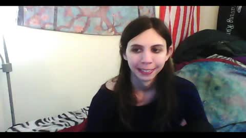 Luna online show from 23, 2, 2025