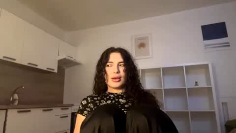 Snapshot of tracithetford chatting on 14, 7, 2026 Alex3 online show from 14, 7, 2026