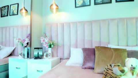 Tracy  online show from 18, 2, 2026