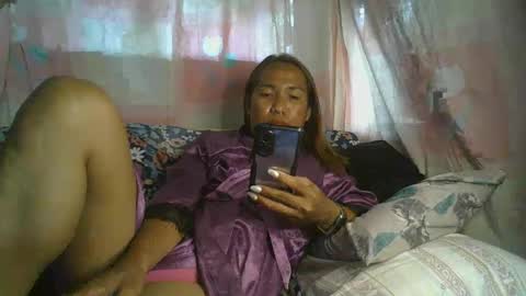 Snapshot of transhottie28 chatting on 3, 2, 2025 transhottie28 online show from 3, 2, 2025