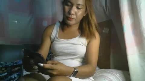 Snapshot of transhottie28 chatting on 3, 2, 2025 transhottie28 online show from 3, 2, 2025