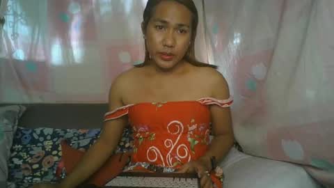 Snapshot of transhottie28 chatting on 23, 2, 2025 transhottie28 online show from 23, 2, 2025