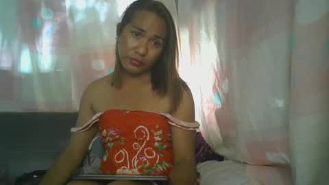 Snapshot of transhottie28 chatting on 24, 2, 2025 transhottie28 online show from 24, 2, 2025