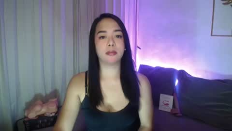 Snapshot of transmanilasue chatting on 26, 6, 2026 Sue online show from 26, 6, 2026