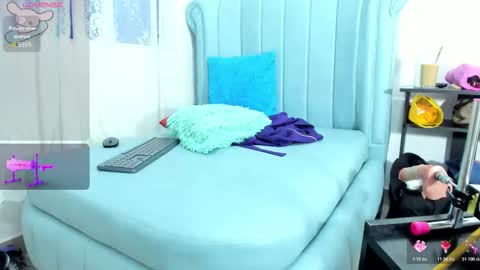 Snapshot of transwhore_ chatting on 5, 12, 2025 CLEO online show from 5, 12, 2025