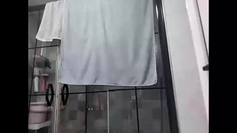 Snapshot of trapper727272 chatting on 2, 10, 2025 Big Head Cock online show from 2, 10, 2025