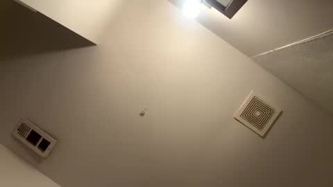 Snapshot of travelltreasures chatting on 2, 11, 2025 travelltreasures online show from 2, 11, 2025