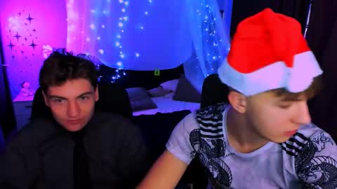 Travis online show from 14, 12, 2025