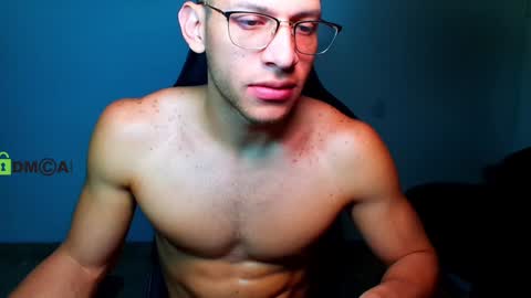 TRAVIS. online show from 12, 12, 2024