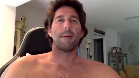 TravisKenn online show from 4, 11, 2025