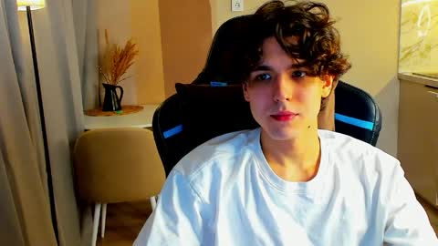 travisrivas online show from 3, 4, 2026