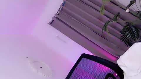 YOUR SLUT online show from 17, 12, 2025