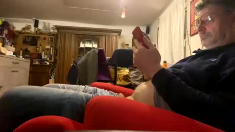 Snapshot of trebgeis1 chatting on 17, 2, 2025 trebgeis1 online show from 17, 2, 2025