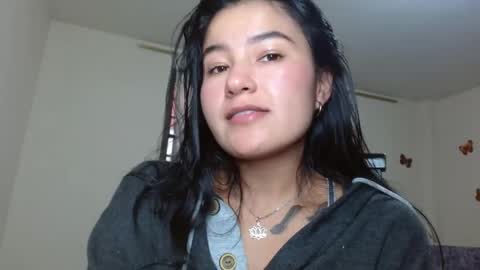 Snapshot of trebol_4 chatting on 24, 4, 2026 trebol_4 online show from 24, 4, 2026