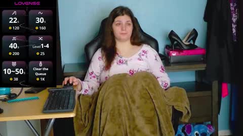 TreeJeanne online show from 28, 11, 2025