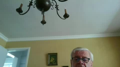 Snapshot of trekbeestje1 chatting on 24, 6, 2026 trekbeestje online show from 24, 6, 2026
