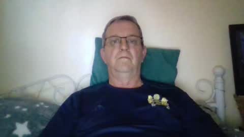 Fe-fi-fo-fum online show from 27, 9, 2025