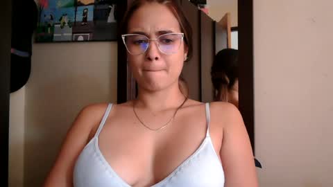 Snapshot of triana_bell chatting on 30, 6, 2026 triana_bell online show from 30, 6, 2026