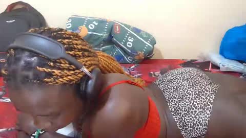 Tracy online show from 10, 4, 2026