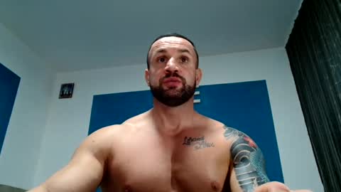 Snapshot of tridentmuscles chatting on 23, 2, 2025 tridentmuscles online show from 23, 2, 2025