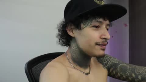 - trieone online show from 18, 12, 2025