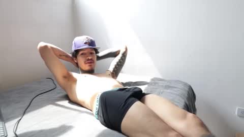 Snapshot of trieone chatting on 3, 3, 2026 - trieone online show from 3, 3, 2026