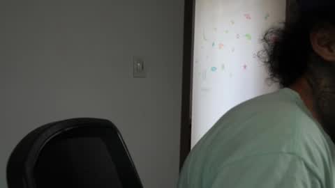 Snapshot of trieone chatting on 26, 3, 2026 - trieone online show from 26, 3, 2026