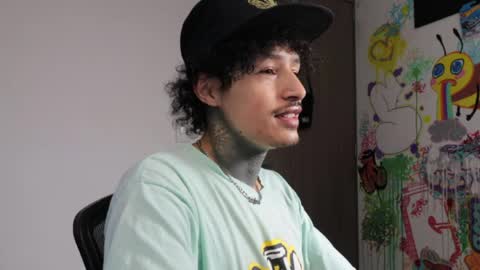 Snapshot of trieone chatting on 5, 4, 2026 - trieone online show from 5, 4, 2026