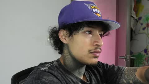 Snapshot of trieone chatting on 11, 4, 2026 - trieone online show from 11, 4, 2026