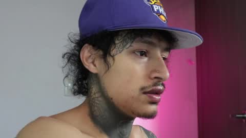 Snapshot of trieone chatting on 12, 4, 2026 - trieone online show from 12, 4, 2026