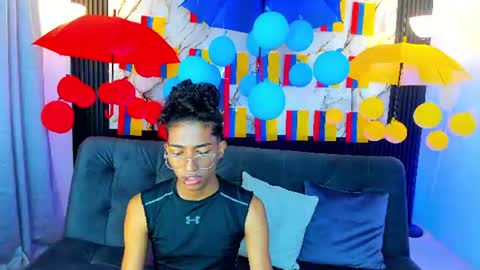 Snapshot of triiangel_latinboy chatting on 19, 6, 2026 Johan online show from 19, 6, 2026