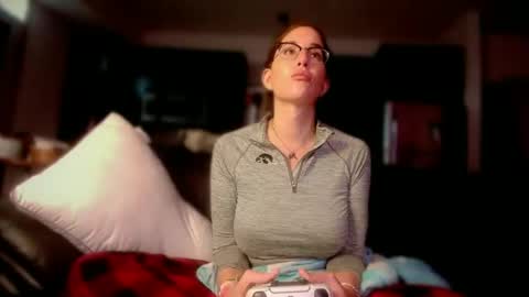 Snapshot of trinityxsecret chatting on 7, 10, 2025 MadisonMontgomery online show from 7, 10, 2025