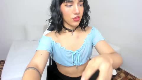 Triny online show from 10, 12, 2024