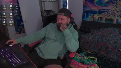 Snapshot of tristanhardwood chatting on 17, 11, 2025 tristanhardwood online show from 17, 11, 2025