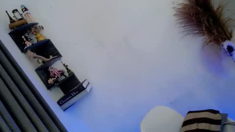 trixie_moore online show from 3, 3, 2026